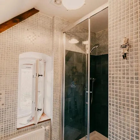 Stara Szkola B&B 바이소카 비스