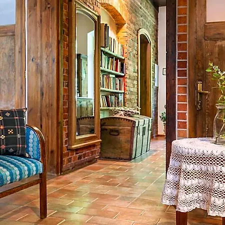 Stara Szkola B&B 3*