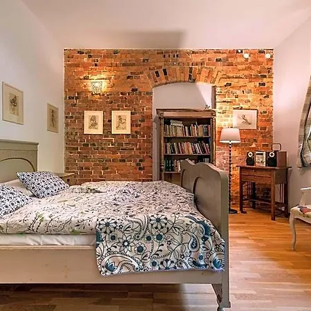 Stara Szkola B&B